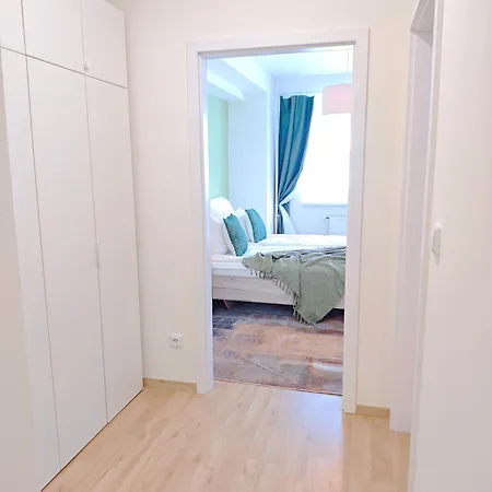 شقة Smichov Modern Comfort Stay, Parking, Gym *